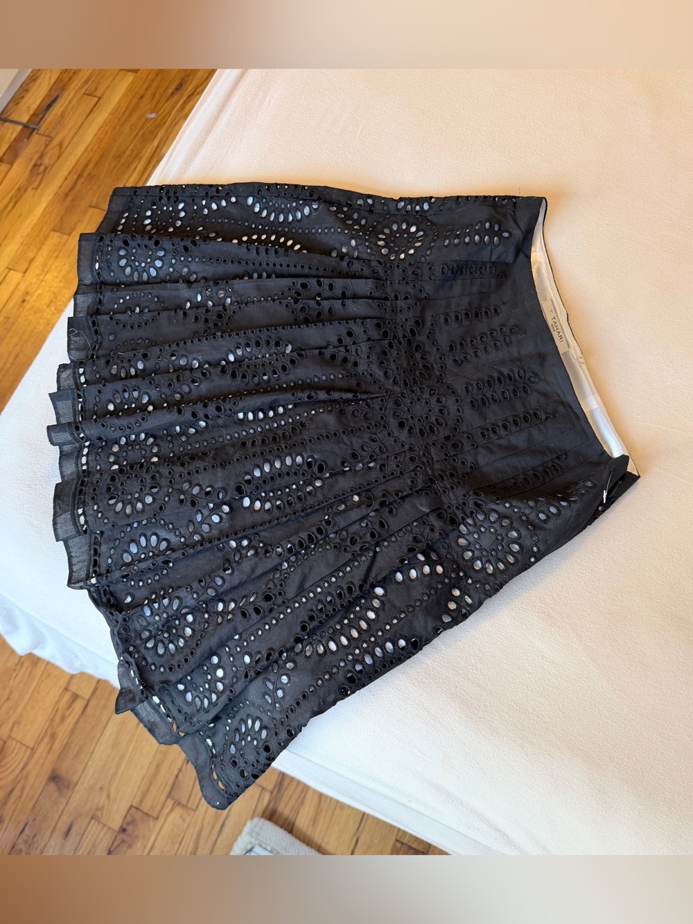 Elie Tahari Eyelet A-Line Skirt in Black Size P (2)